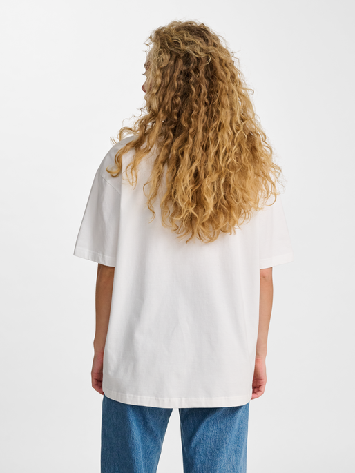 hmlLOOSE TEE S/S CLUB SPORTSWEAR, WHITE/DARK GREEN, model