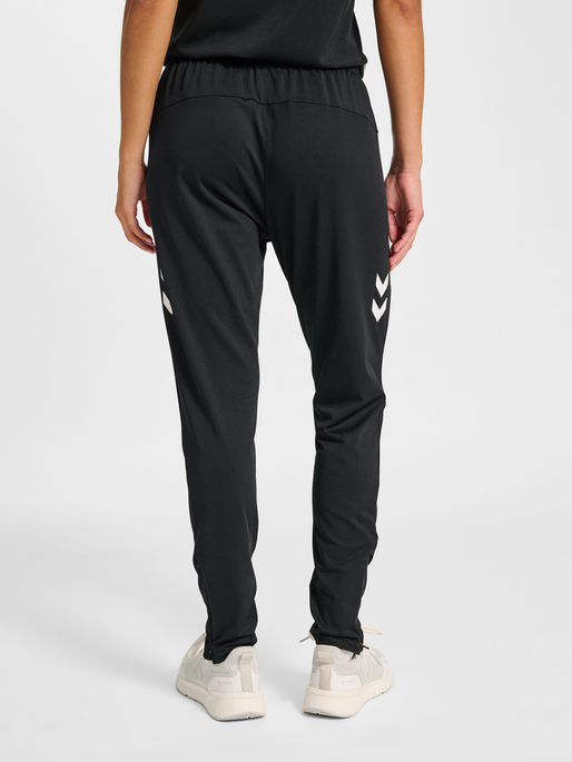 hmlLEAD 2.0 TRAINING PANTS WOMAN, BLACK, model