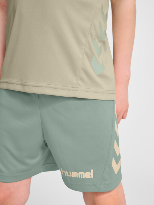 hmlPROMO KIDS DUO SET, ABBEY STONE/ICEBERG GREEN, model