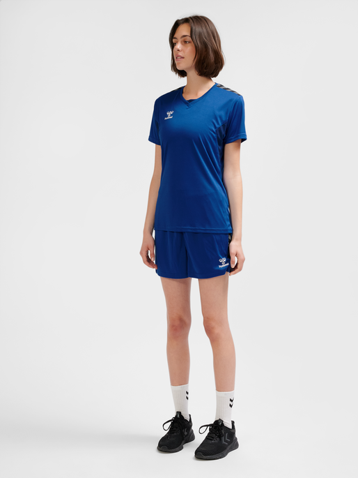 hmlAUTHENTIC PL JERSEY S/S WOMAN, TRUE BLUE, model