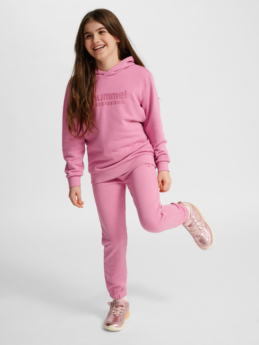 hmlJR BASE HOODIE, POLIGNAC, model