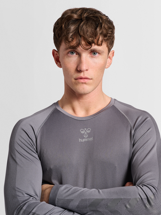 hmlPRO GRID SEAMLESS L/S, FORGED IRON/QUIET SHADE, model