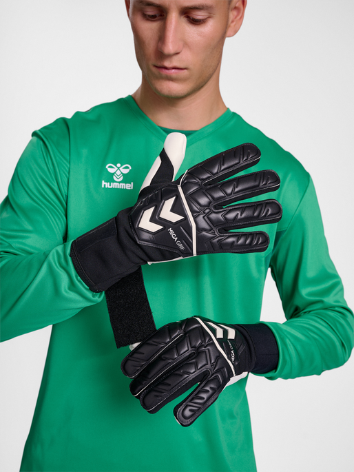 hmlGK GLOVES MEGA GRIP, BLACK/WHITE, model