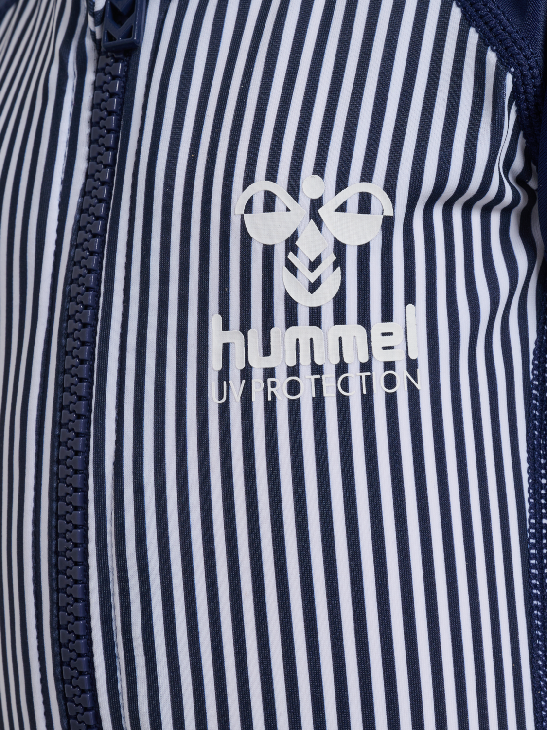 hmlMORGAT SWIM SUIT, NAVY BLAZER/BRIGHT WHITE, packshot