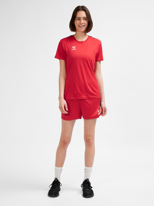 hmlAUTHENTIC PL JERSEY S/S WOMAN, TRUE RED, model
