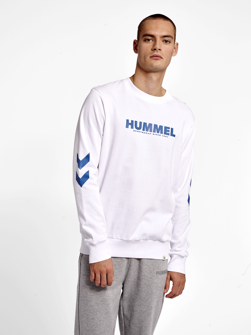 hmlLEGACY SWEATSHIRT, WHITE/DEEP WATER, model