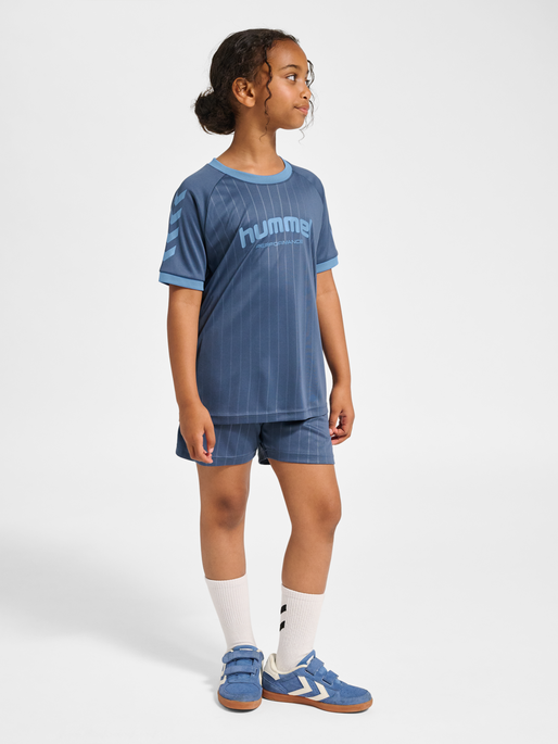 hmlJR GOAL STRIPE T-SHIRT S/S, BERING SEA, model