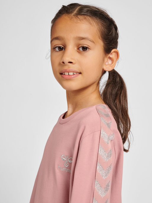 hmlEVELYN DRESS L/S, WOODROSE, model