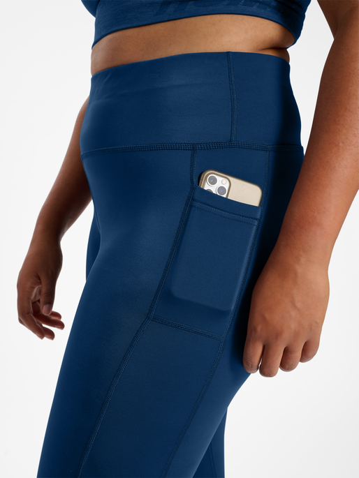 hmlTE CURVY HIGH WAIST TIGHTS PLUS, 7954, model