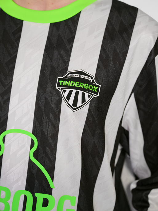 TINDERBOX 25 FOOTBALL JERSEY L/S, BLACK/WHITE, model