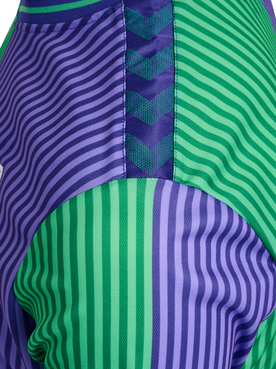 MCF 23/24 CITY JERSEY S/S, ROYAL PURPLE UNSPONSORED, packshot