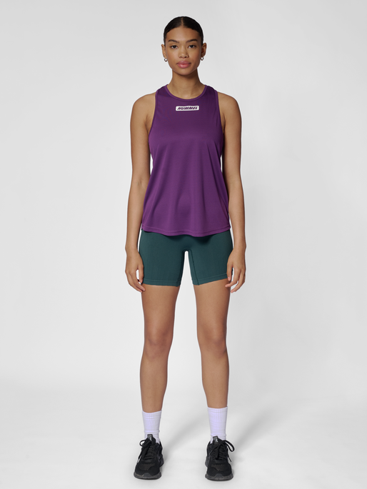 hmlTE TOLA TANKTOP, IMPERIAL PURPLE, model
