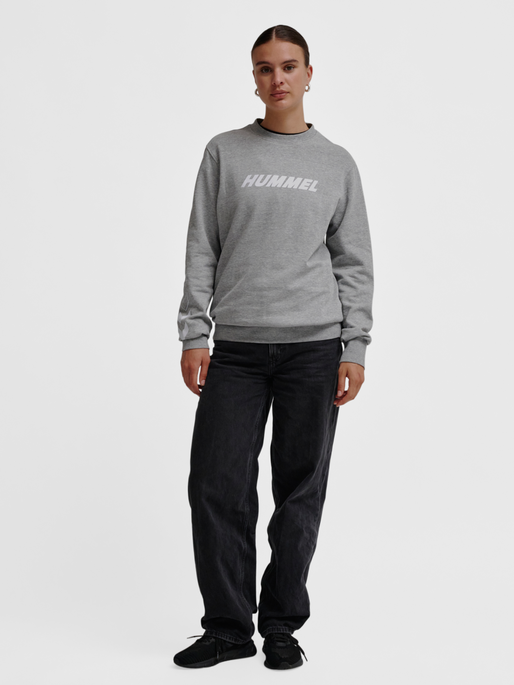 hmlELEMENTAL SWEATSHIRT, GREY MELANGE, model