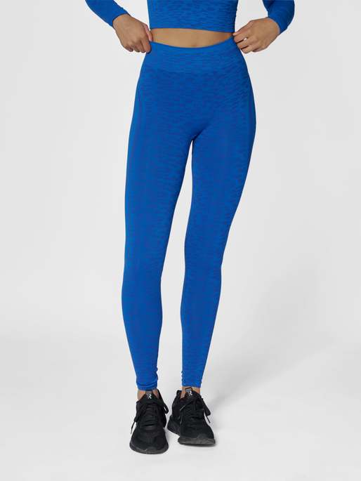 hmlMT LEO SEAMLESS MW TIGHTS, OLYMPIAN BLUE/SODALITE BLUE ME, model