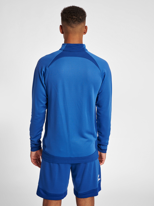 hmlLEAD HALF ZIP, TRUE BLUE, model
