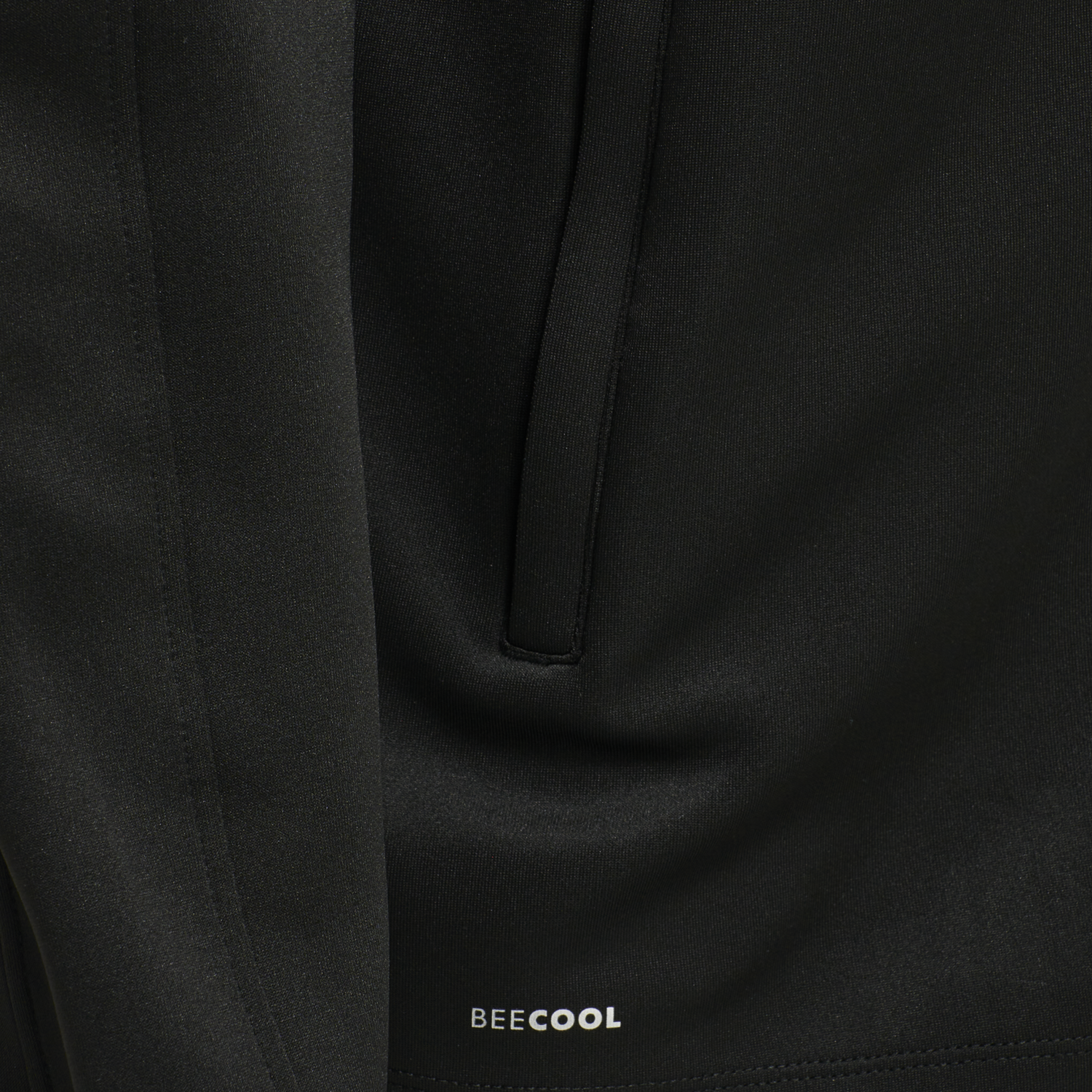 hmlCORE XK POLY ZIP HOOD SWEAT, BLACK/BLACK, packshot