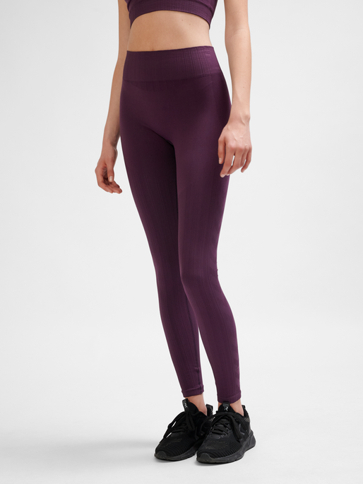 hmlMT DEFINE SEAML SCRUNCH TIGHTS, PLUM PERFECT, model