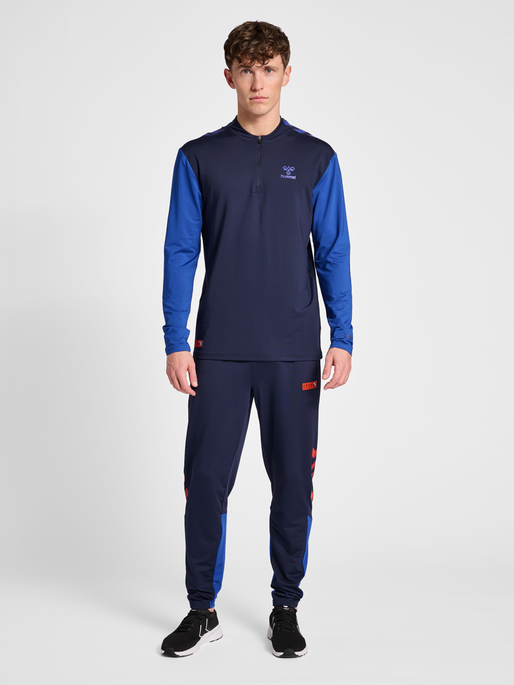 hmlPRO GRID GK SWEATPANTS, 7130, model