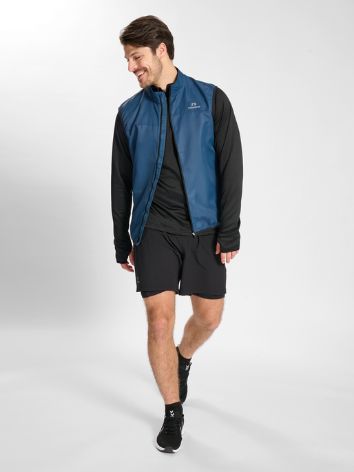 nwlNASHVILLE GILET MEN, MAJOLICA BLUE, model