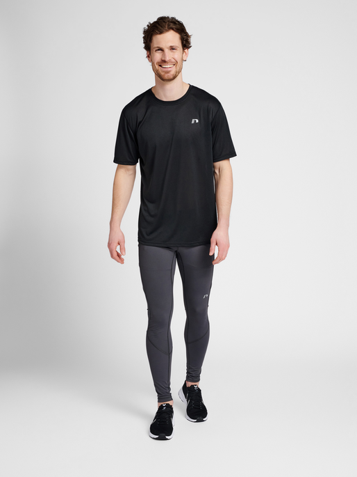 MEN STATEMENT T-SHIRT S/S, 1113, model