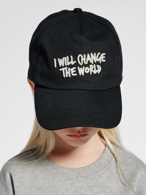 stsWORLD CAP, BLACK, model